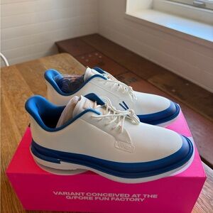 G/FORE Men's White and Blue Sneakers
